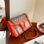 PURITY QUALITY MINI BAG WITH 2
COMPARTMENT - Image 7