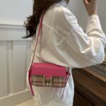 𝐆𝐈𝐅𝐓𝐘 DESIGNER MINI LEATHER BAG WITH DOUBLE HANDLE - Image 4