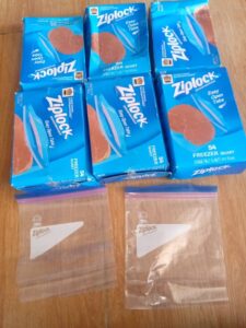 ZIPLOCK BY 54PCS SIZE 
17.7CM X 19.5CM