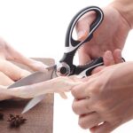 ORIGINAL MULTIFUNCTIONAL KITCHEN SCISSORS ✂️ AND BOTTLE OPENER WITH COVER - Image 2