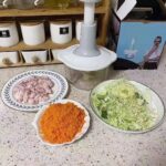 1.5LTR MANUAL MULTIPURPOSE HAND PUSHING GRATEE WIRH ACCESSORIES 
Perfect for chopping vegetables,Mince meat,Pepper etc - Image 2