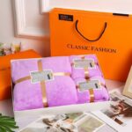 3IN1 FLUFFY WATER ABSORBENT TOWEL IN A FANCY BOX&BAG (Exactly  home textile brand)
💯 cotton•••VERY FULL AND FLUFFY

COLOR:AVAILABLE IN 5 COLOURS - Image 3
