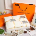 3IN1 FLUFFY WATER ABSORBENT TOWEL IN A FANCY BOX&BAG (Exactly  home textile brand)
💯 cotton•••VERY FULL AND FLUFFY

COLOR:AVAILABLE IN 5 COLOURS - Image 5